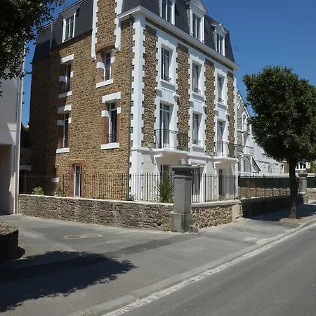 Appart hôtel Des Thermes Saint-Malo