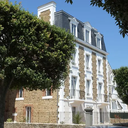 Des Thermes Appart hôtel
